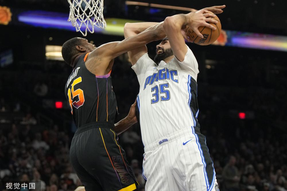 冠赛场上都 冠赛场上都