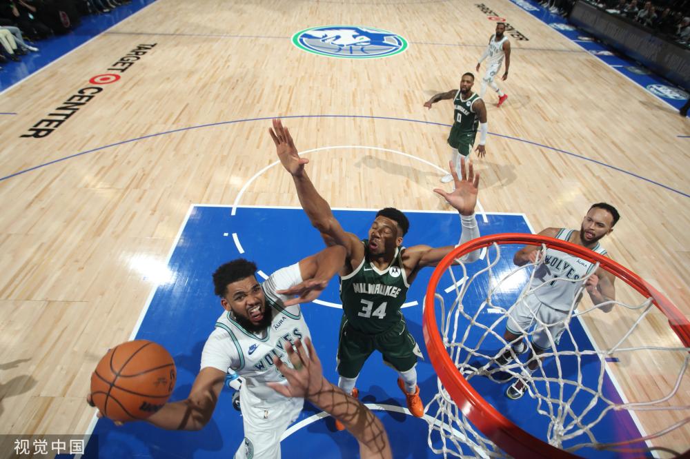 助于球队保 助于球队保