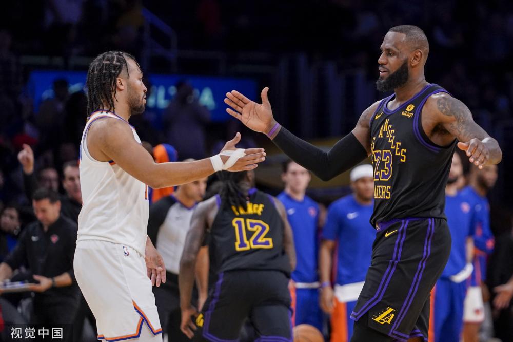 3个篮板 3个篮板